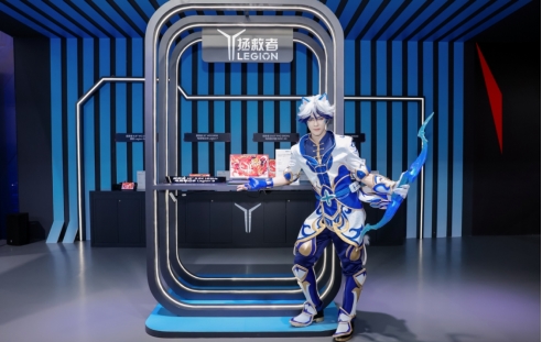 TCL华星携手联想参展2024ChinaJoy引领电竞新潮体验(图1)