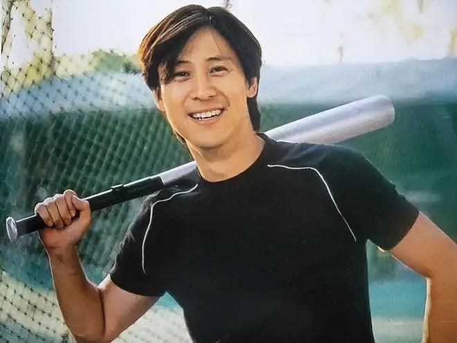 im电竞网站从“国民偶像”到破产负债被人在养老院偶遇的解晓东究竟怎么了(图4)