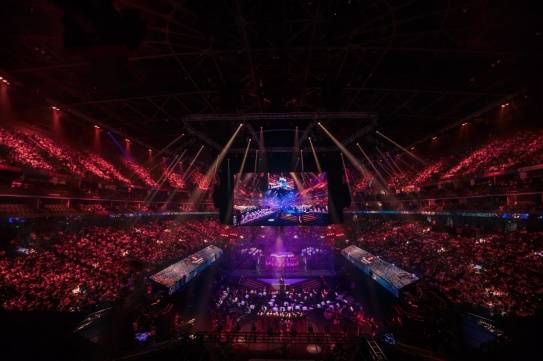 上海：中国的电竞福地！完美世界CS与DOTA2闪耀世界东方(图1)
