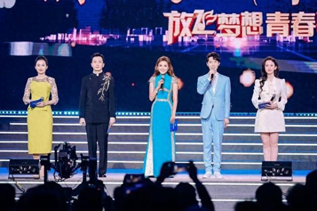 第十三届中国大学生电视节落幕im电竞平台(图1)