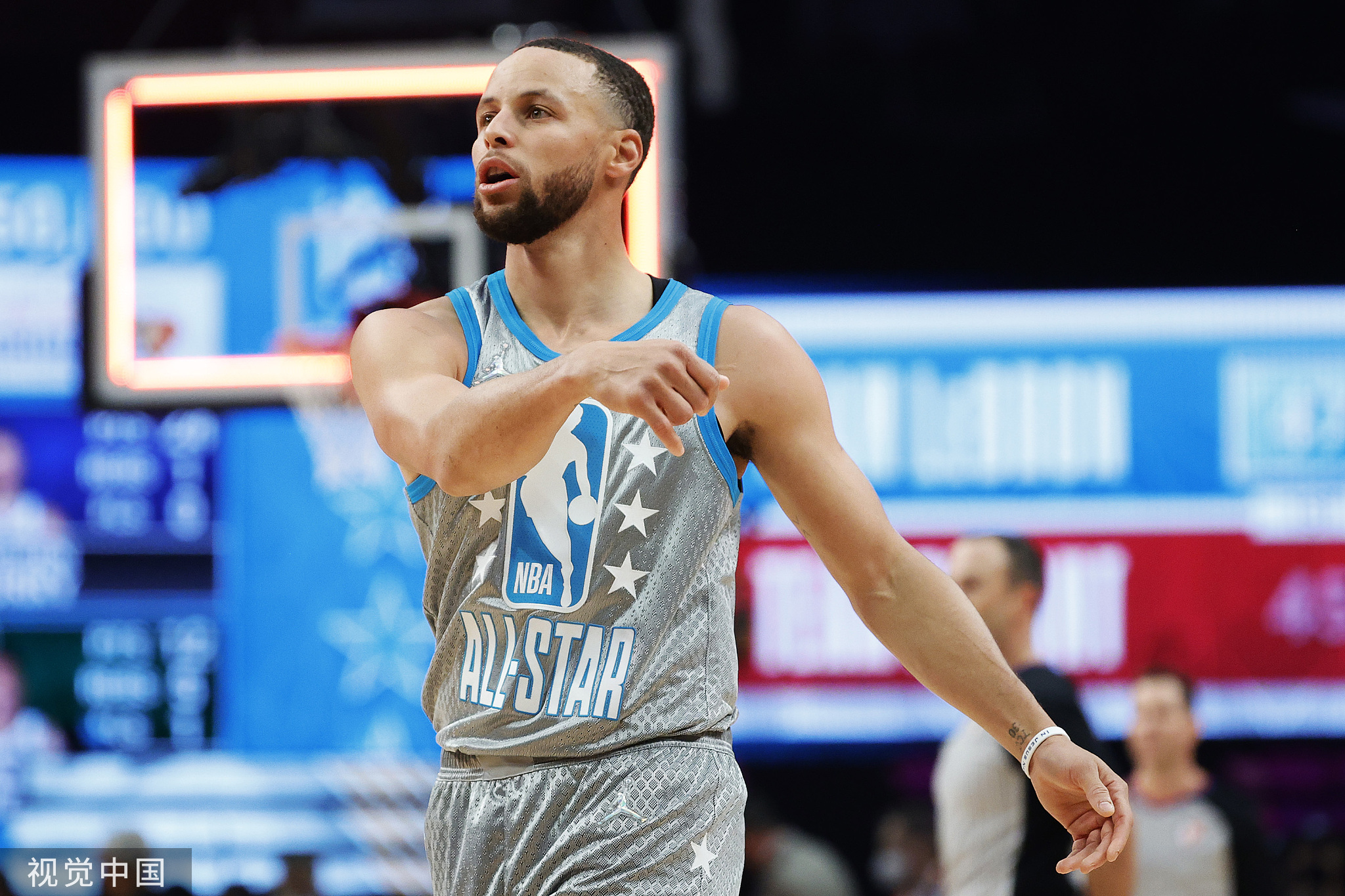 NBA全明星替补阵容出炉库里浓眉领衔哈登落选(图1)