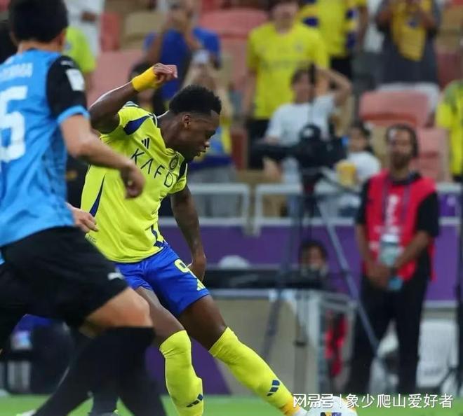川崎前锋3-2利雅得胜利晋级亚冠精英决赛伊藤达哉世界波(图1)