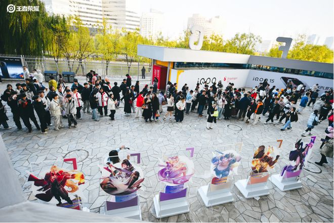 超六万人“鸟巢”见证im电竞平台传奇六连冠成都AG超玩会成功蝉联总冠军(图10)