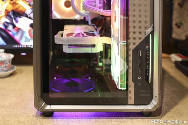 im电竞网站不仅颜值出众更兼顾散热的电竞海景房机箱乔思伯X400来了(图2)