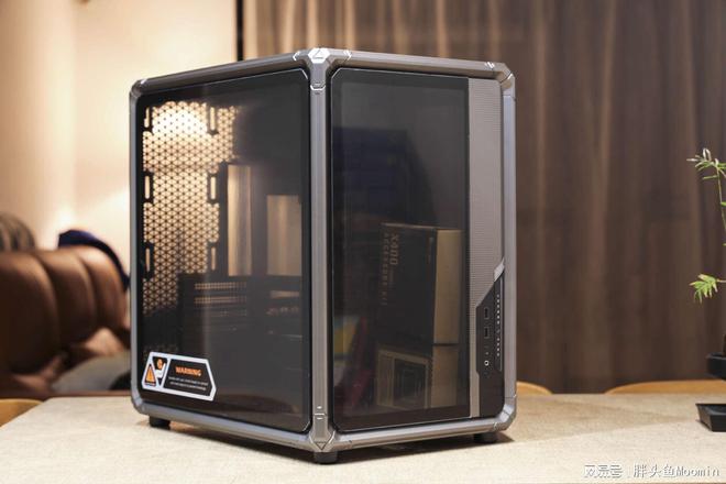im电竞网站不仅颜值出众更兼顾散热的电竞海景房机箱乔思伯X400来了(图3)