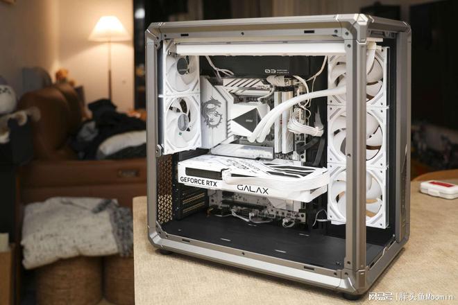 im电竞网站不仅颜值出众更兼顾散热的电竞海景房机箱乔思伯X400来了(图44)