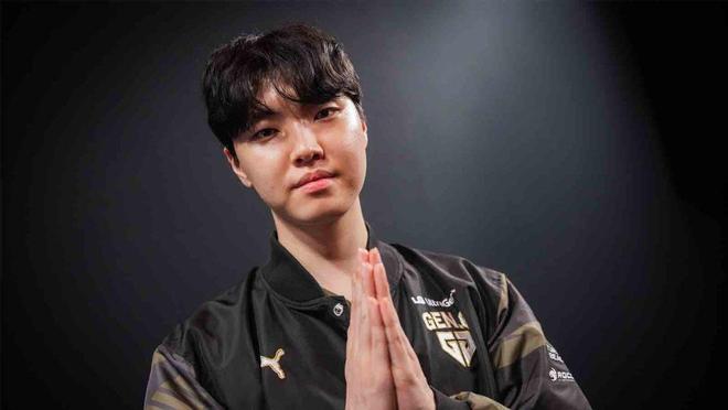 实至名归还是徒有虚名？TGA2025年度最佳电竞选手颁给了chovy！(图3)