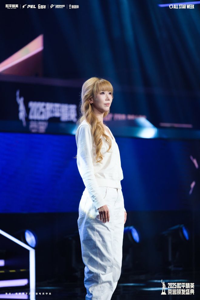 FPS首个千万赛事号！和平电竞的「圈粉魔法」藏不住了(图4)