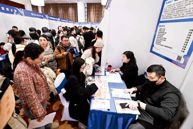 im电竞世界名校生过不了面试?(图3)