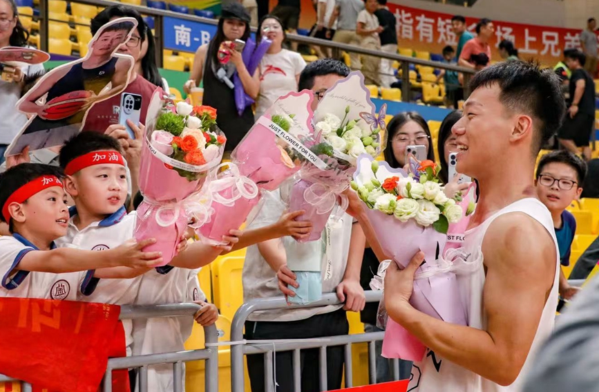 人民建议丨浙BA落幕网友没看够官方：安排全年双赛(图2)