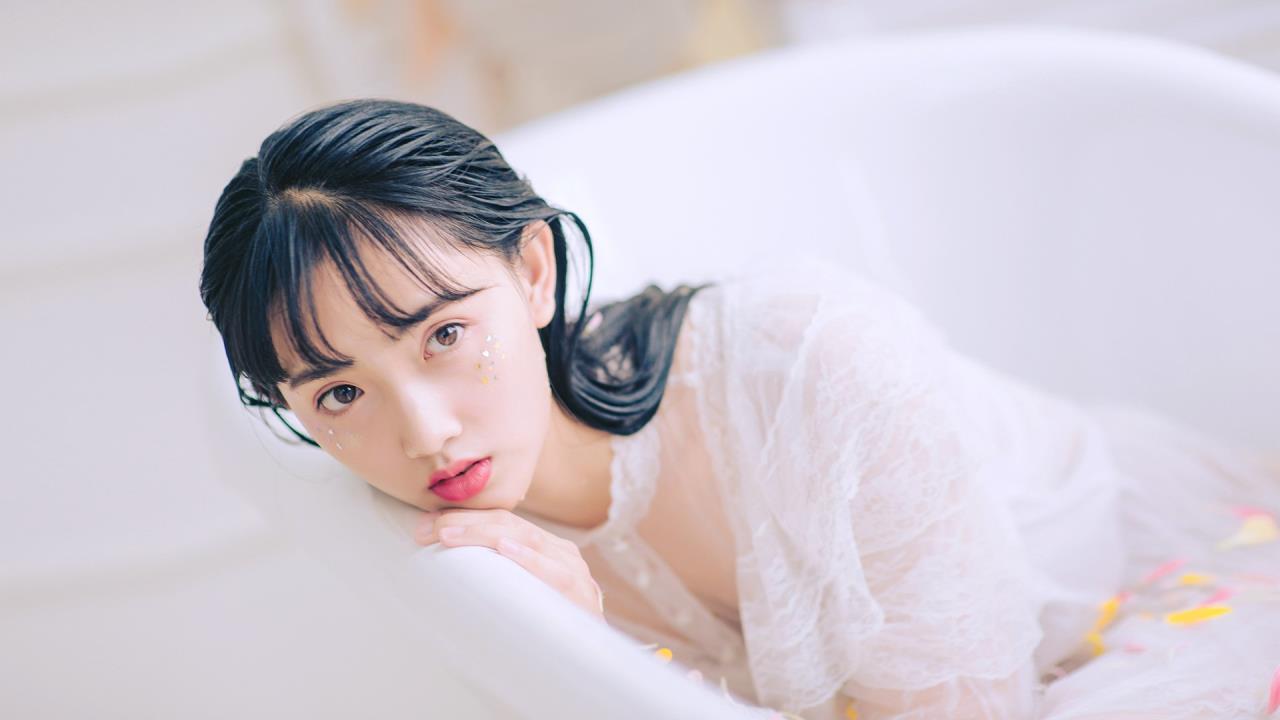 国外的黄色游戏汉化版怎么下：游戏推荐与资源分享im电竞(图1)